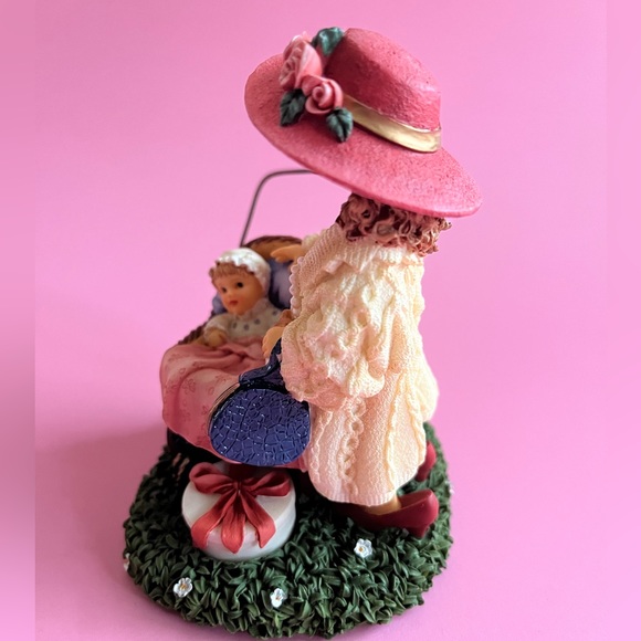 Childhood memories by Avon ‘ Just like Mommy’ figurine girl & doll in stroller - Picture 6 of 6